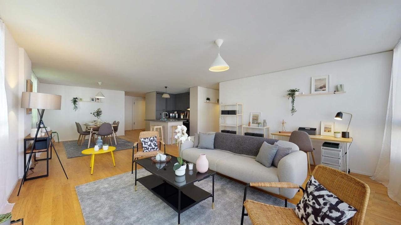 Superbe Modern Apartment In City Center La Chaux De Fonds Esterno foto